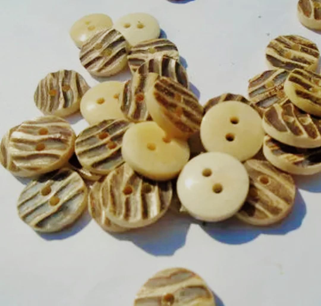 Bone Finish Button